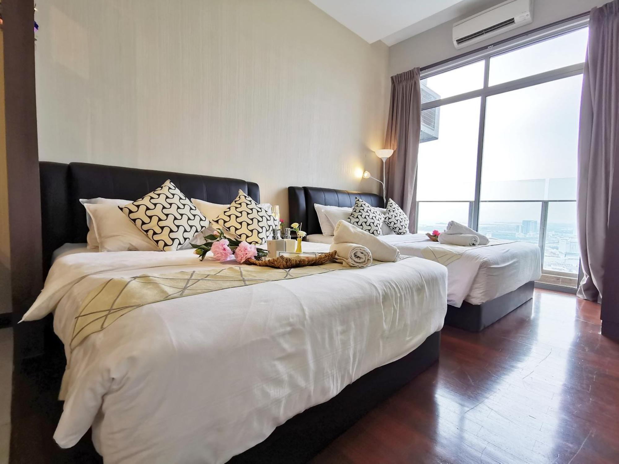 Attic Home Melaka Silverscape Residence & Jonker Room photo